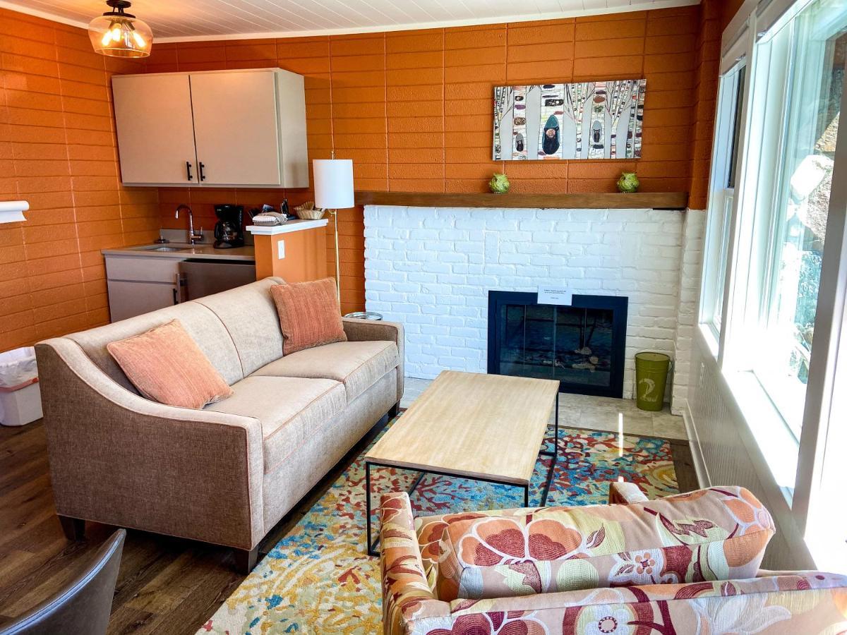 Chimney Corners Resort Frankfort Esterno foto