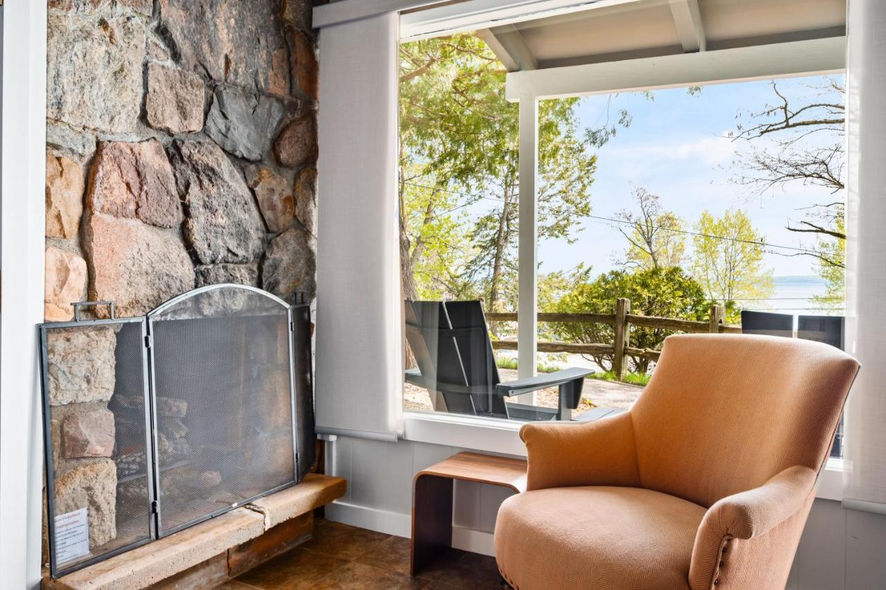 Chimney Corners Resort Frankfort Esterno foto