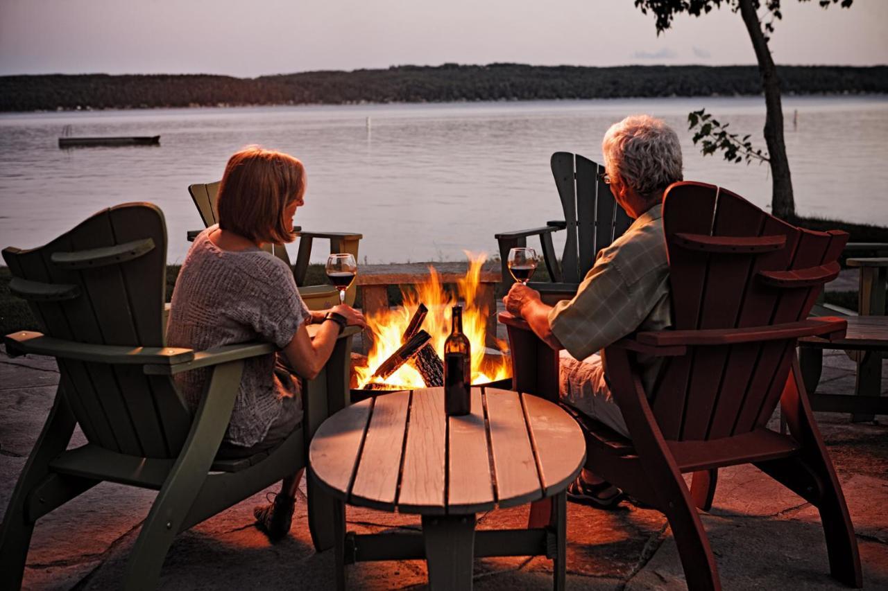 Chimney Corners Resort Frankfort Esterno foto